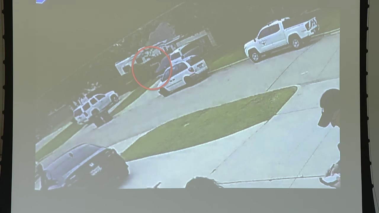 FWPD releases video of CRU officer's shooting | FULL NEWS CONFERENCE