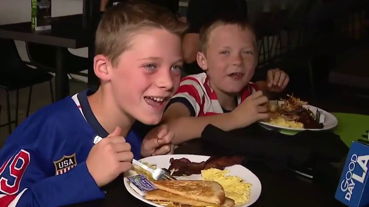 Kids cheer on Team USA ahead of big game