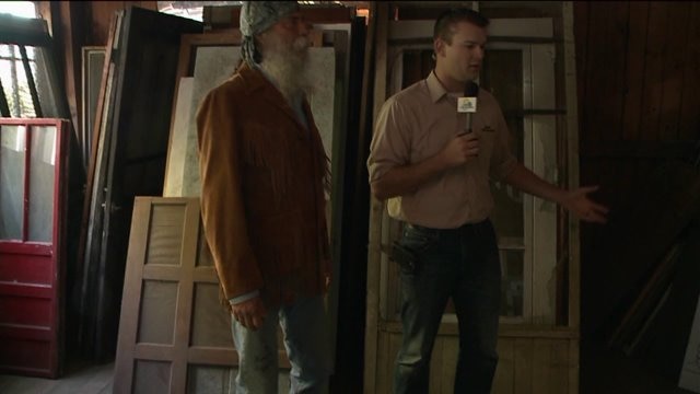 Chip checks out second story of barn at Hippie Tom`s