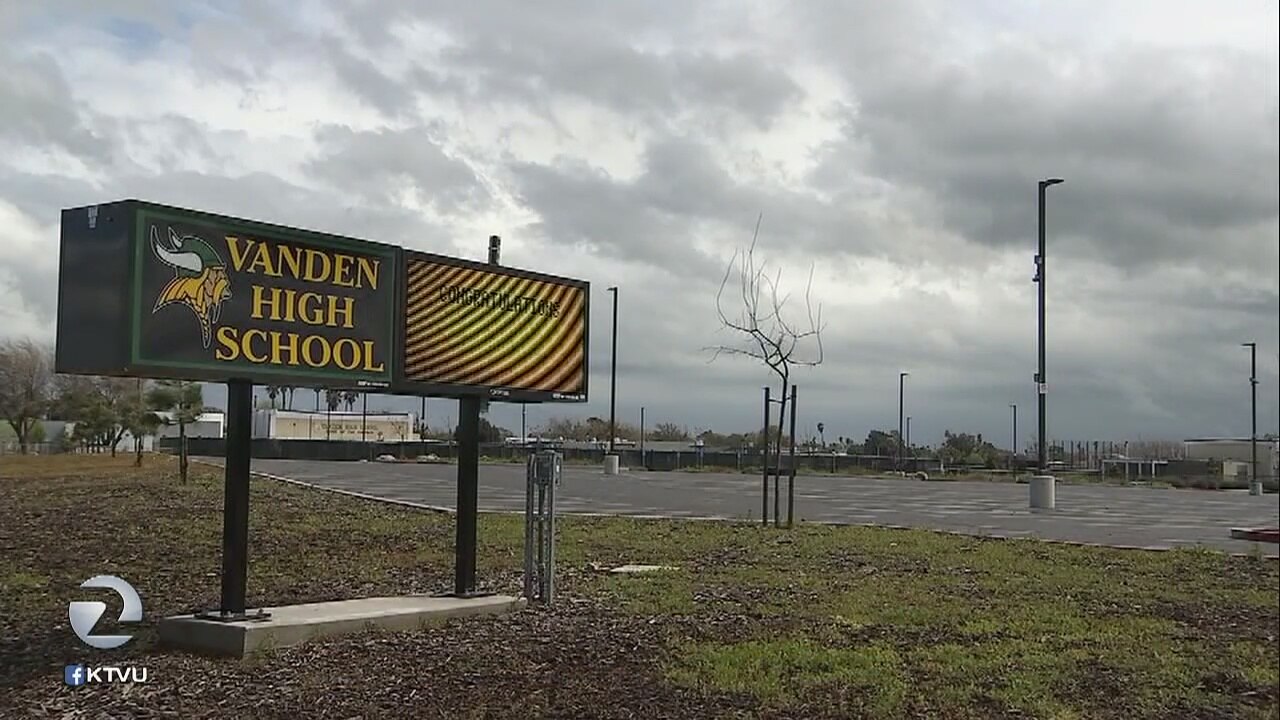 High school closed due to threat