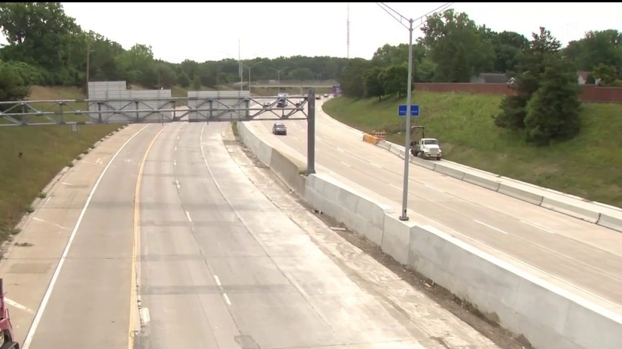 WB I-696 ramp to Southfield Road now closed
