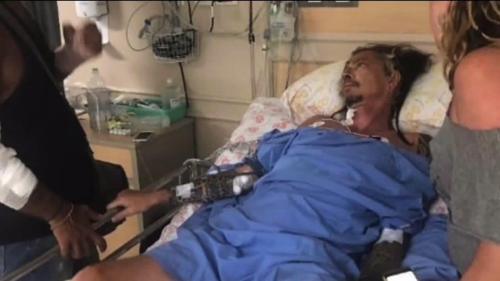 Friends vacationing in Thailand are seriously hurt in wreck