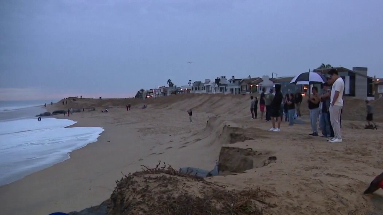 King tides threaten beaches, coastal communities