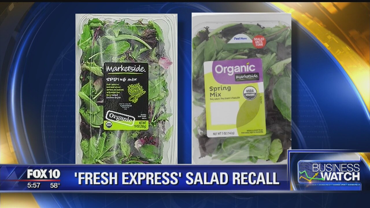2 people find dead bat in salad they were eating