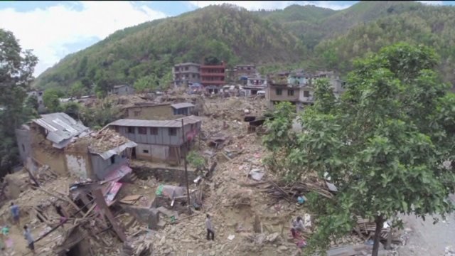 "It`s been inspiring:" Moved by devastation from earthquakes in Nepal, MU High School students step up to help