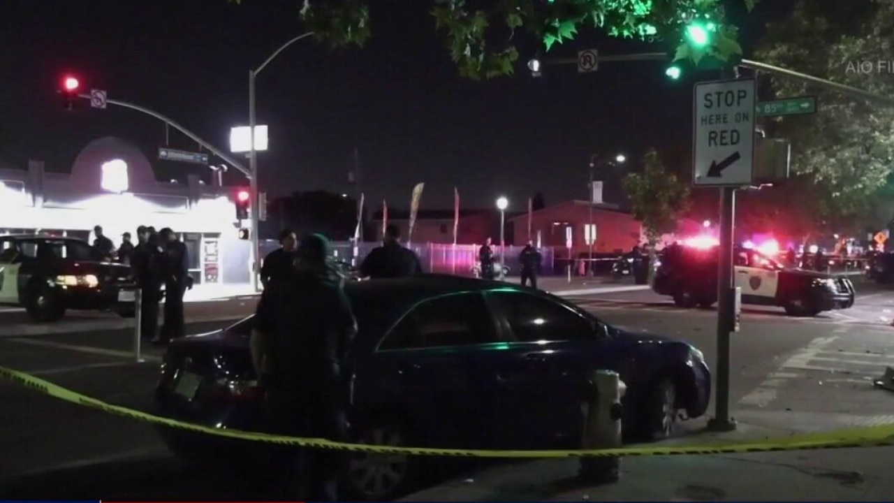 Teen accused of killing 3 in Oakland crash released from custody