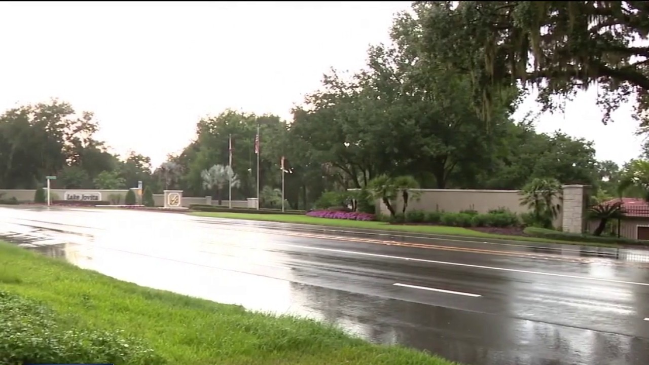 Two injured by lightning, one killed by downed tree