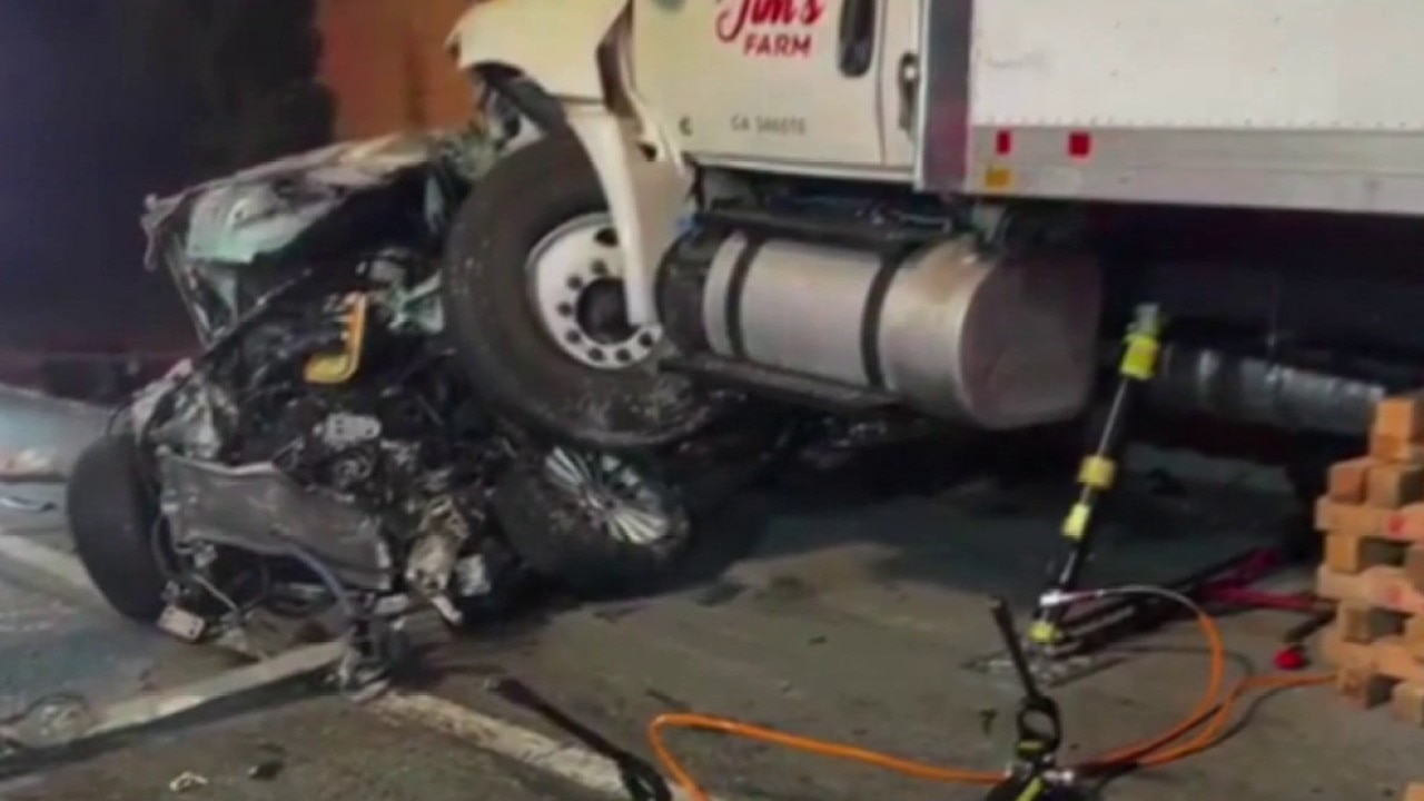 Teen girl dies in suspected San Leandro DUI 