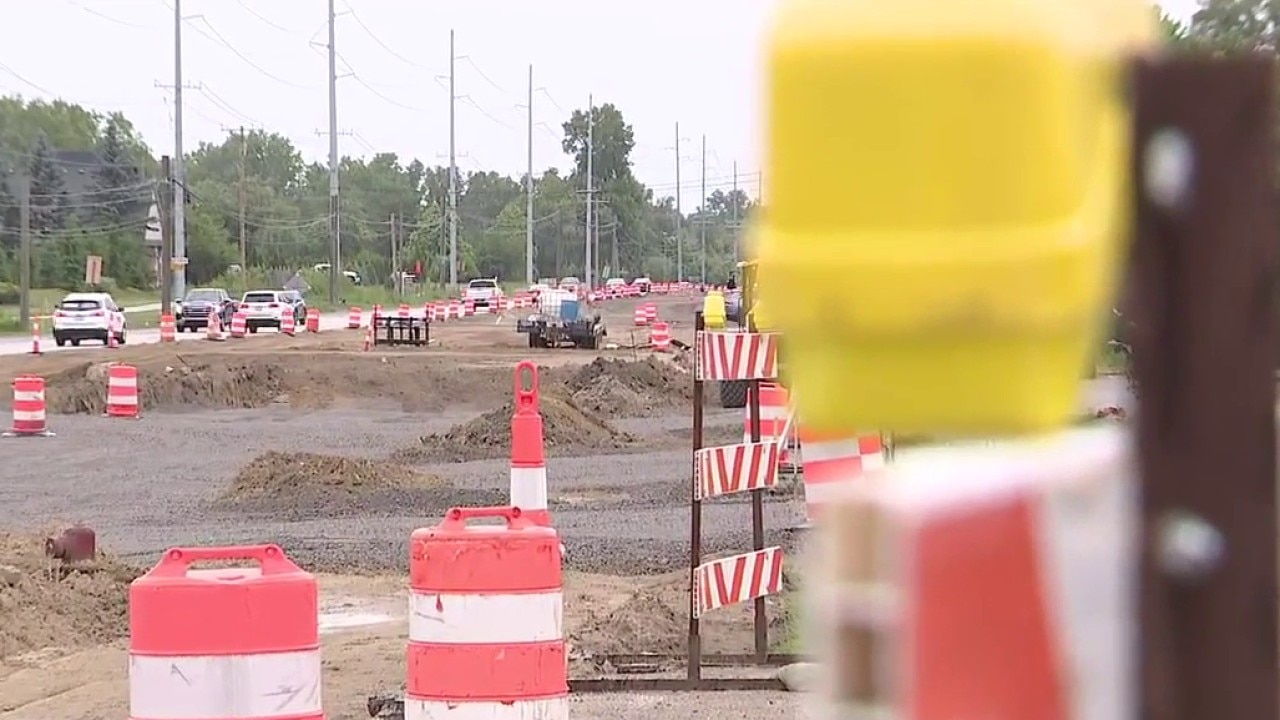 Rochester Road construction impacting businesses in Troy