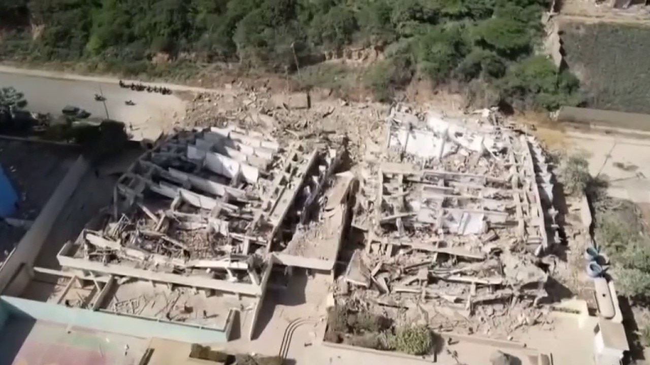 Venezuela earthquakes: Crews continue to search for victims