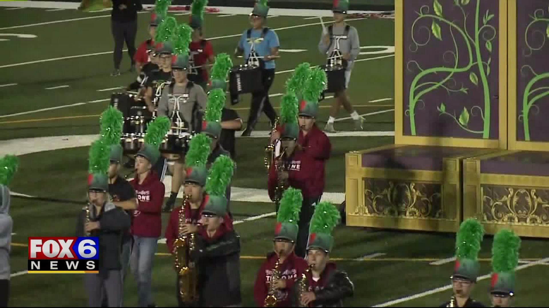 Fundraiser held for Greendale High School Marching Band ahead of Rose Bowl