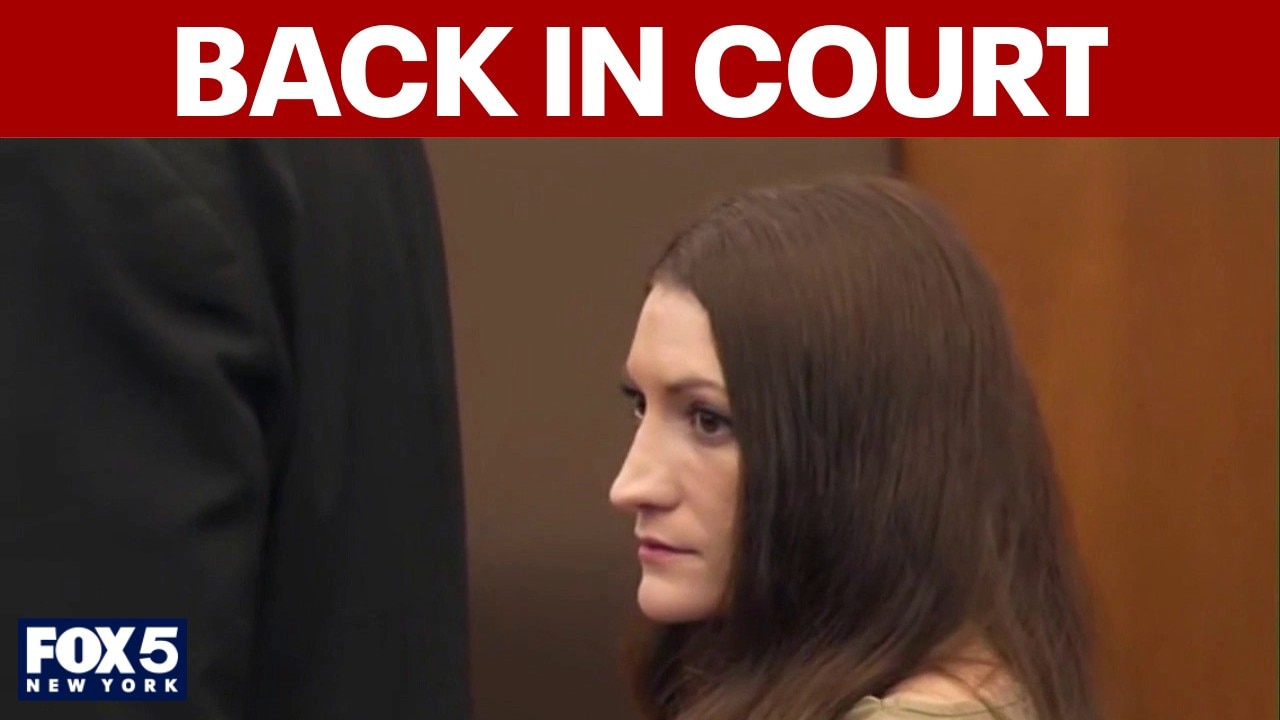 Lindsay Clancy returns to court for 1st hearing since mistrial
