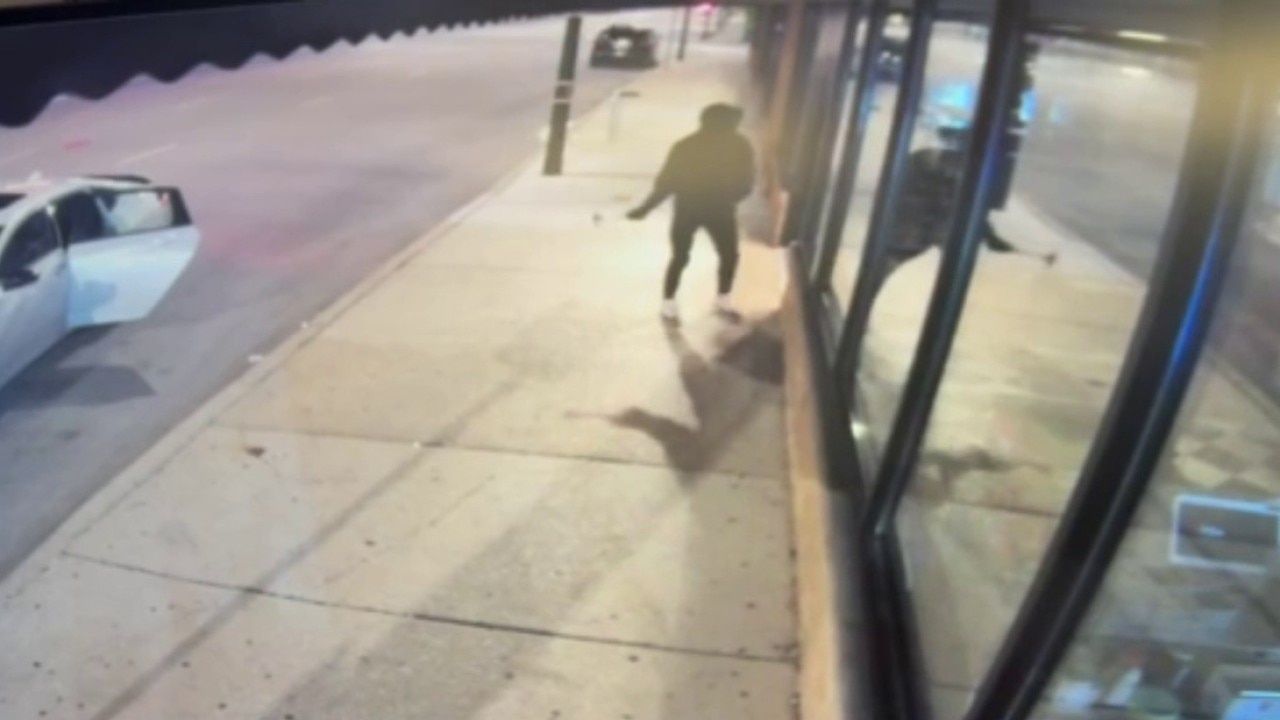 Chicago staple Manny's Deli broken into overnight