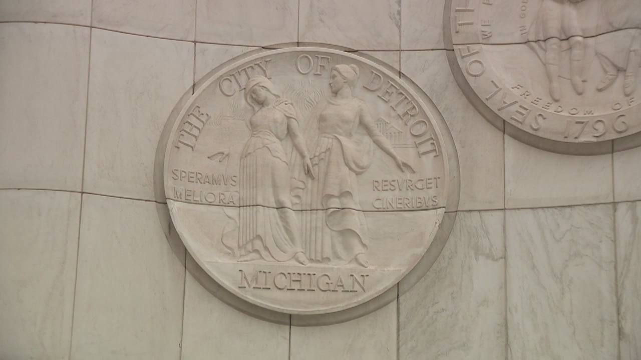 Duggan: Drive-thru testing in Detroit up to 900 a day