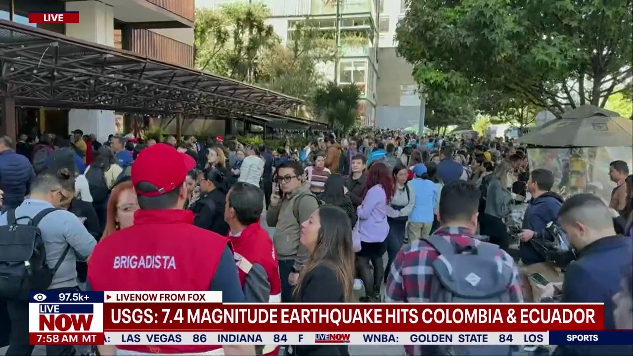 7.4 magnitude earthquake shakes Colombia, Ecuador