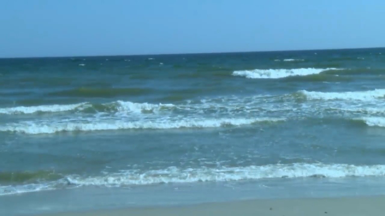 Chances rise for historically strong El Niño this summer