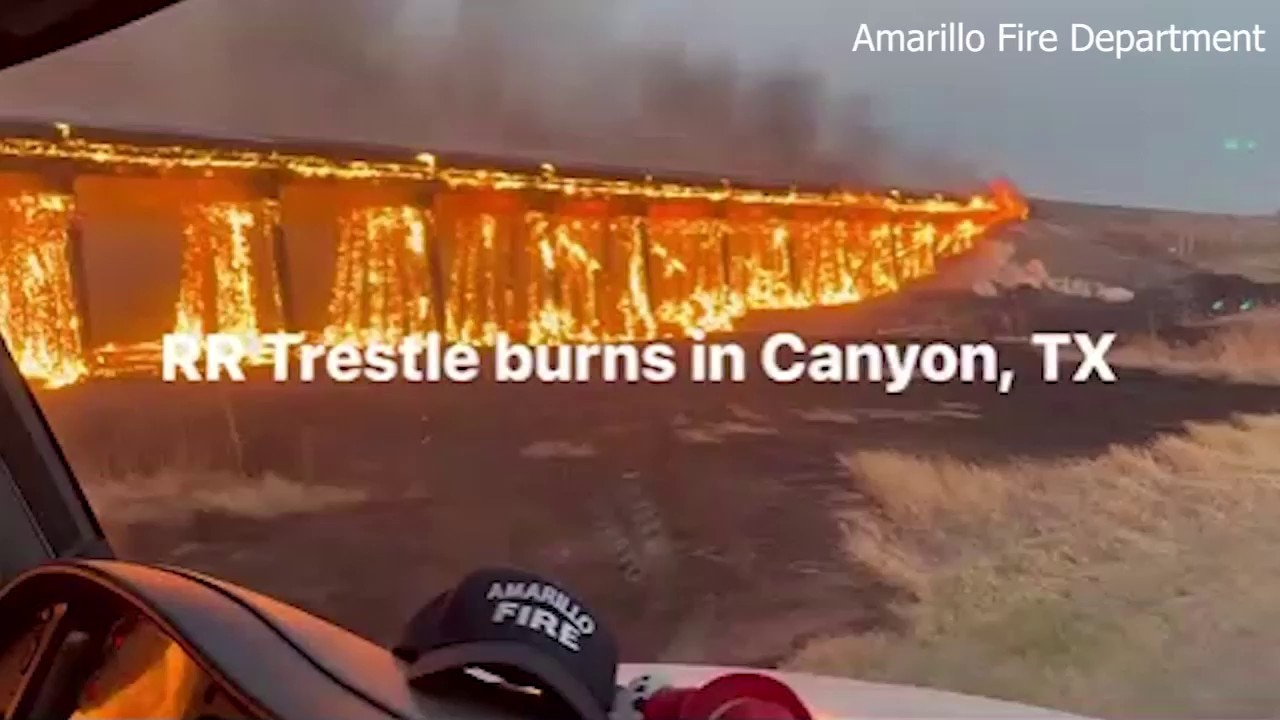 Texas train trestle destroyed by wildfire in Panhandle