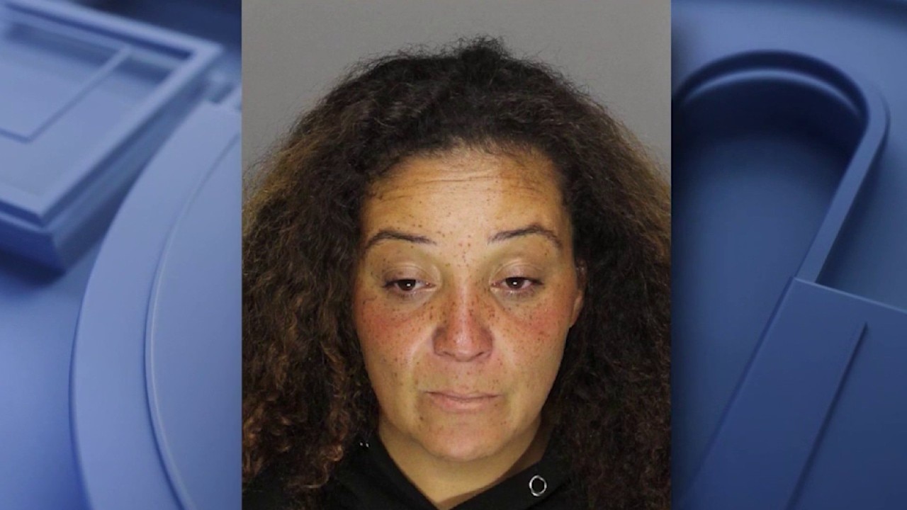 Cobb County mother arrested after leaving baby at shop