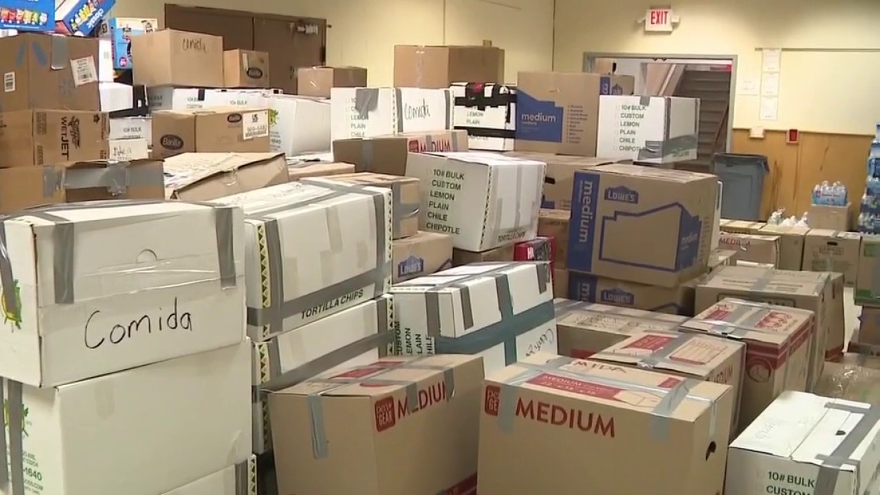 Venezuela earthquakes: Milwaukee volunteers load donated relief supplies