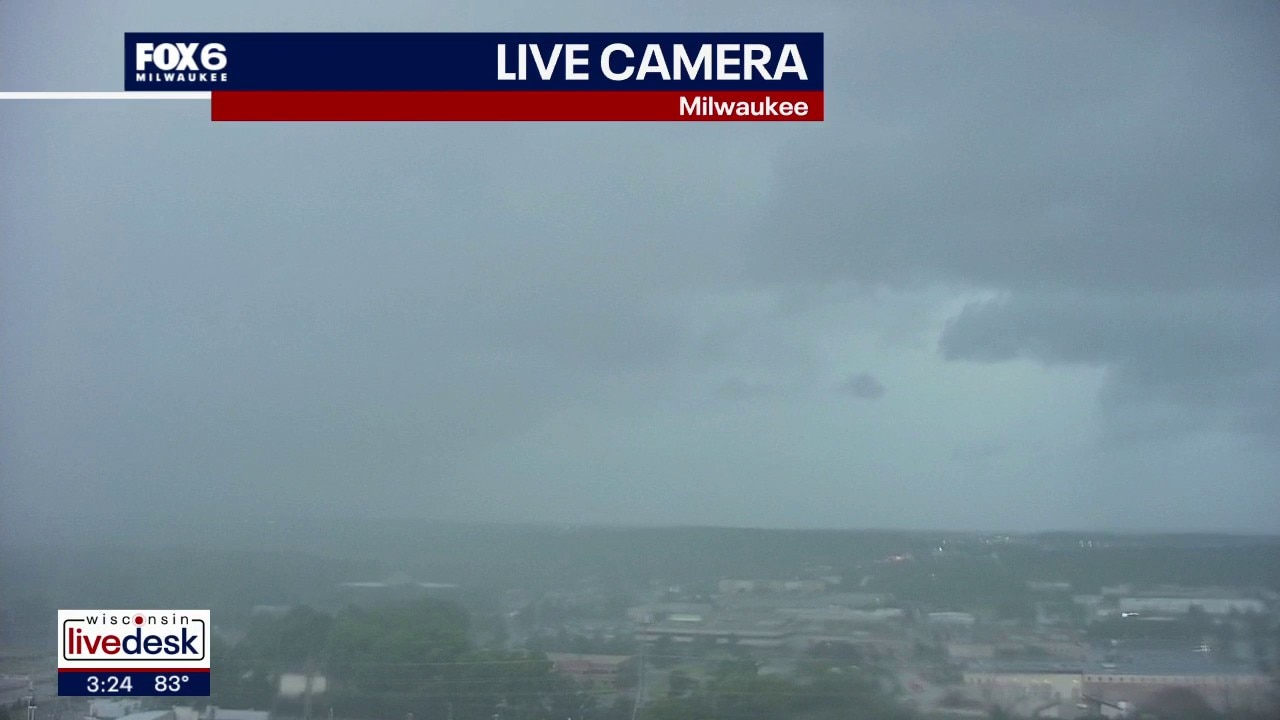 Heavy rain enters Milwaukee County