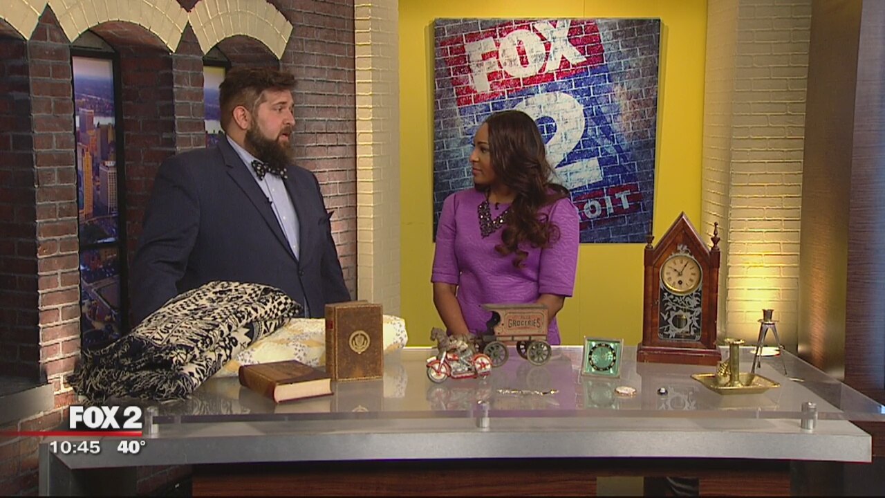Discover the difference between antique and vintage