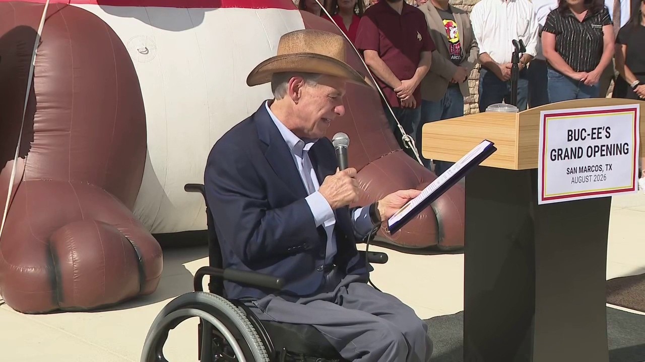 Buc-ee's grand opening in San Marcos: FULL