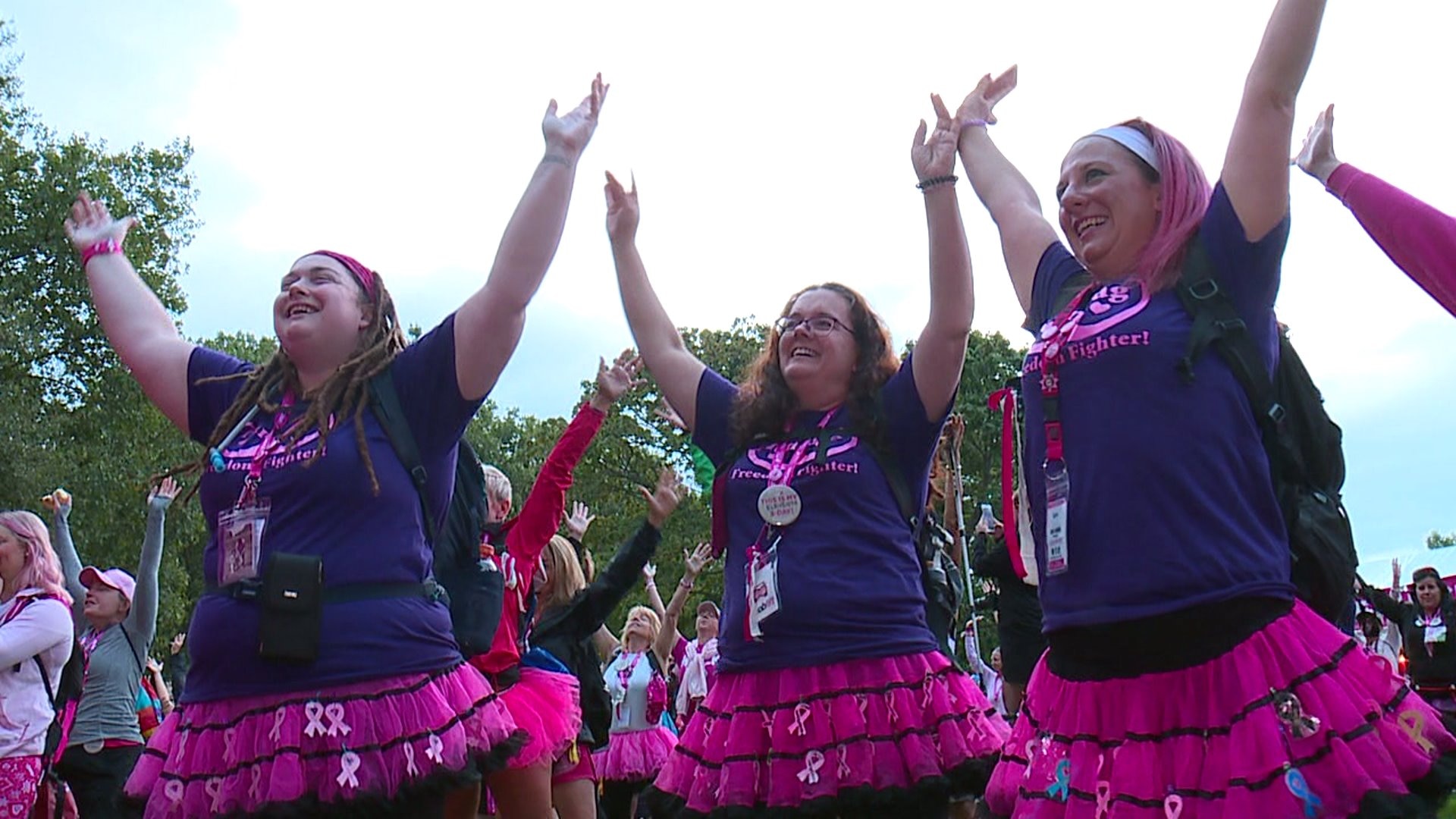 Susan G. Komen 3-Day kicks off under Space Needle