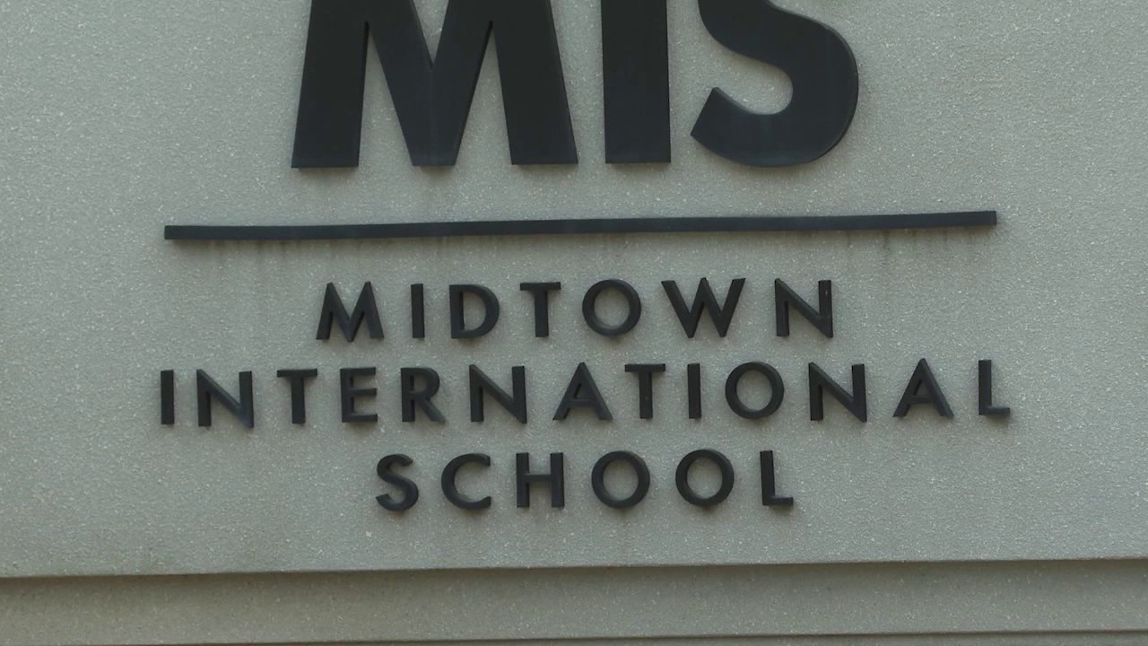 Parents sue Midtown school after sudden closure