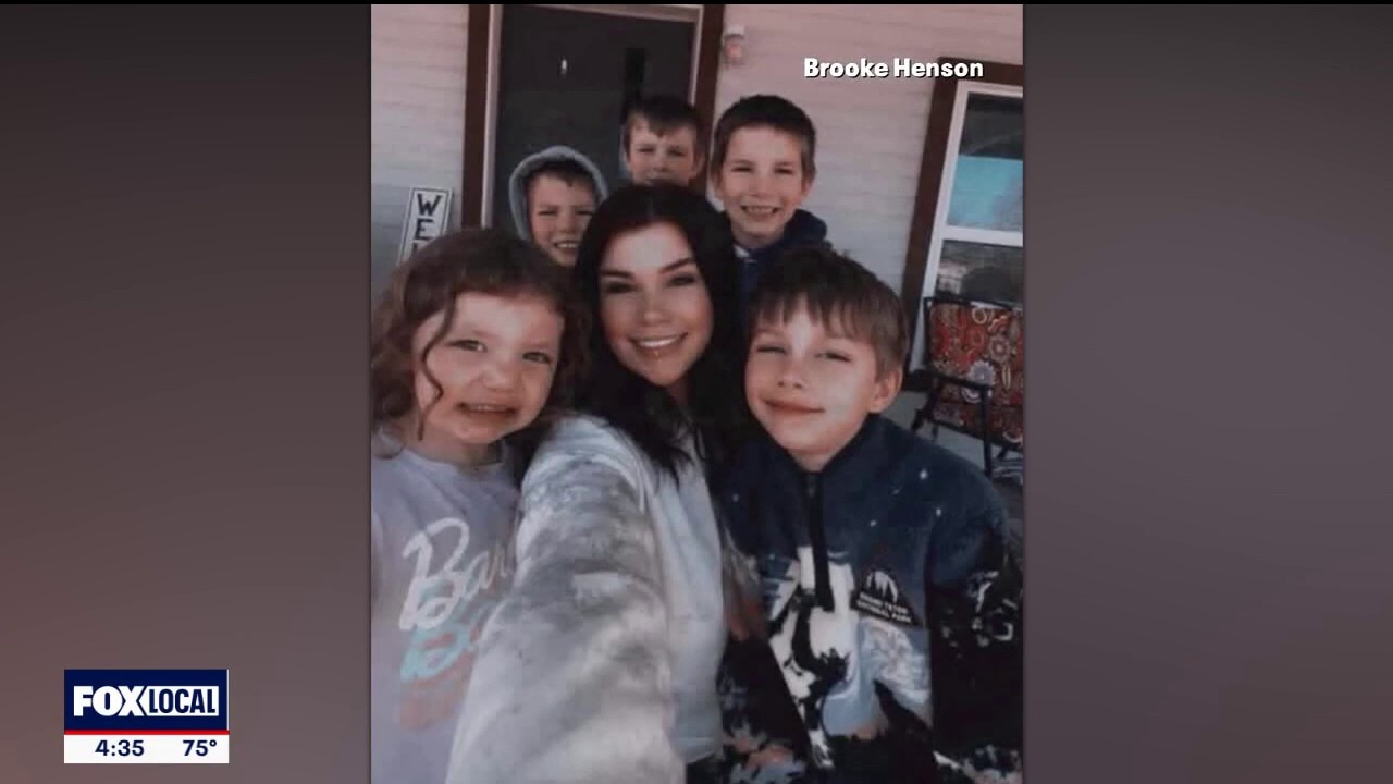 Funeral held for mom and 4 kids killed in house fire