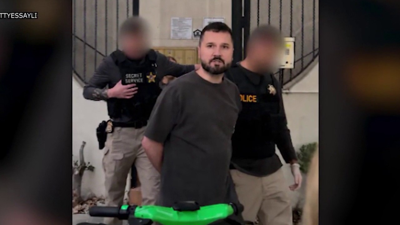 Podcaster arrested for threatening Trump