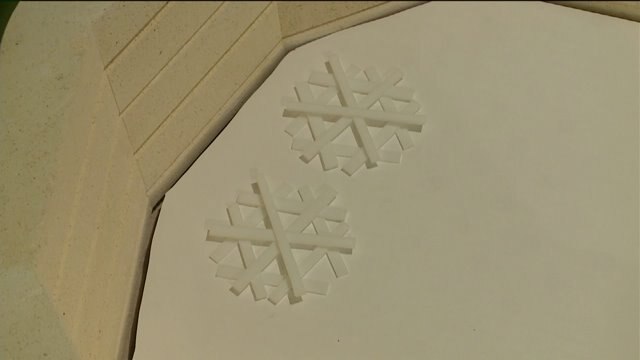 Chip learns how to create some wintry crafts