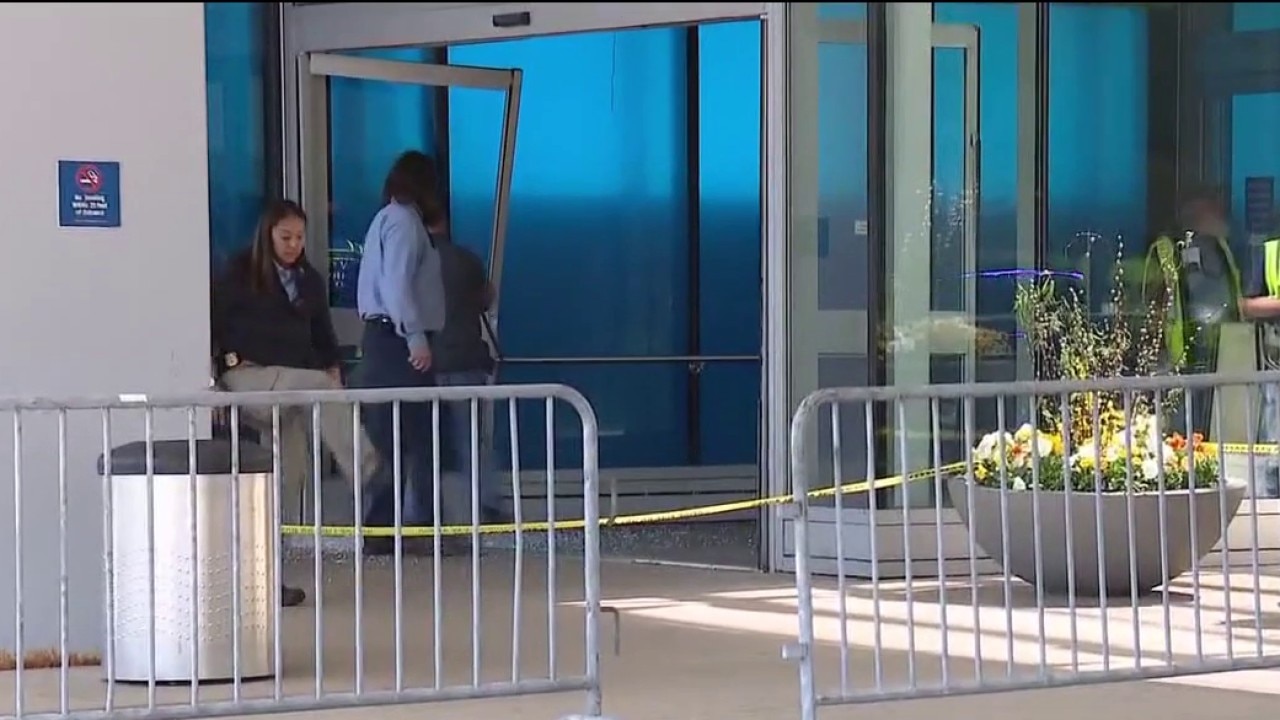 SUV crashes into Detroit Metro Airport terminal