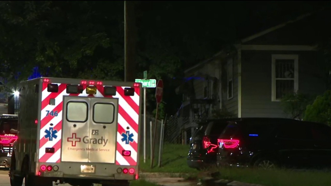 Man barricades himself inside southwest Atlanta home, police say