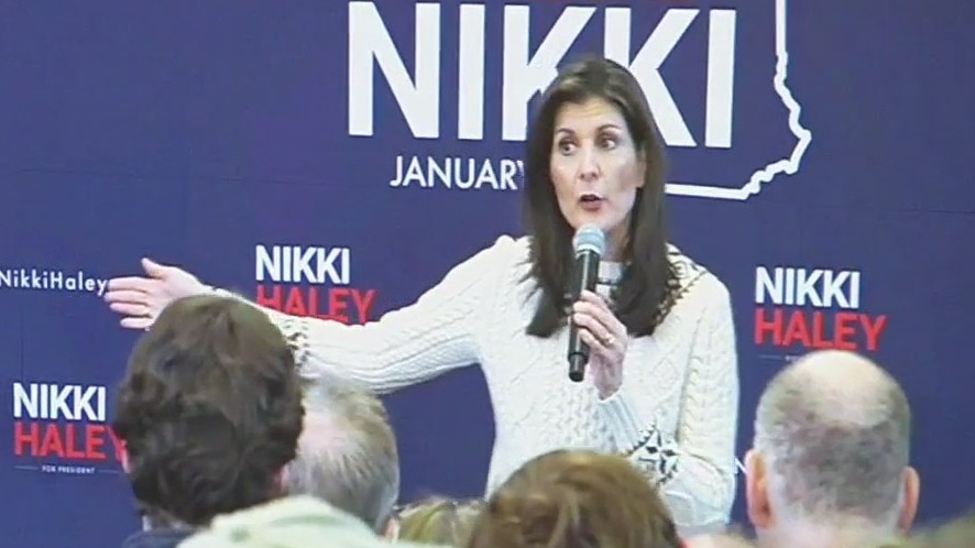Heckler interrupts Nikki Haley