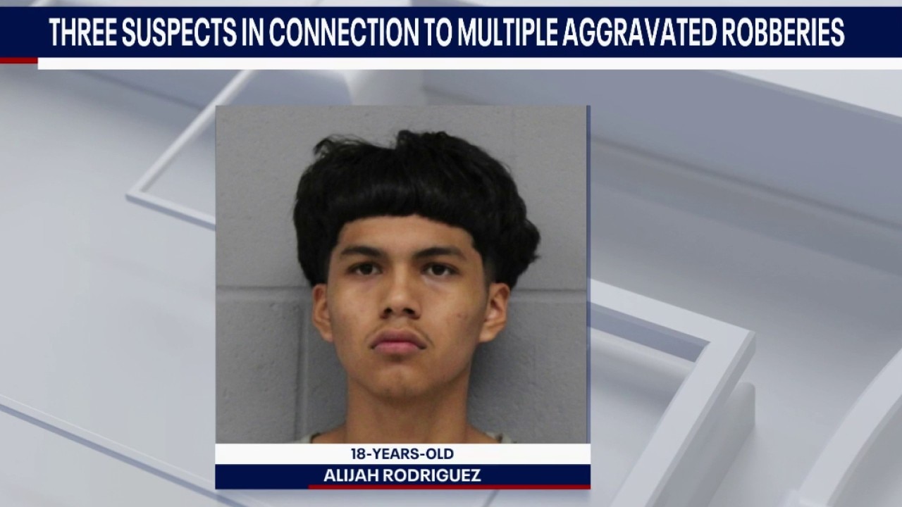 3 teens arrested in downtown Austin robberies