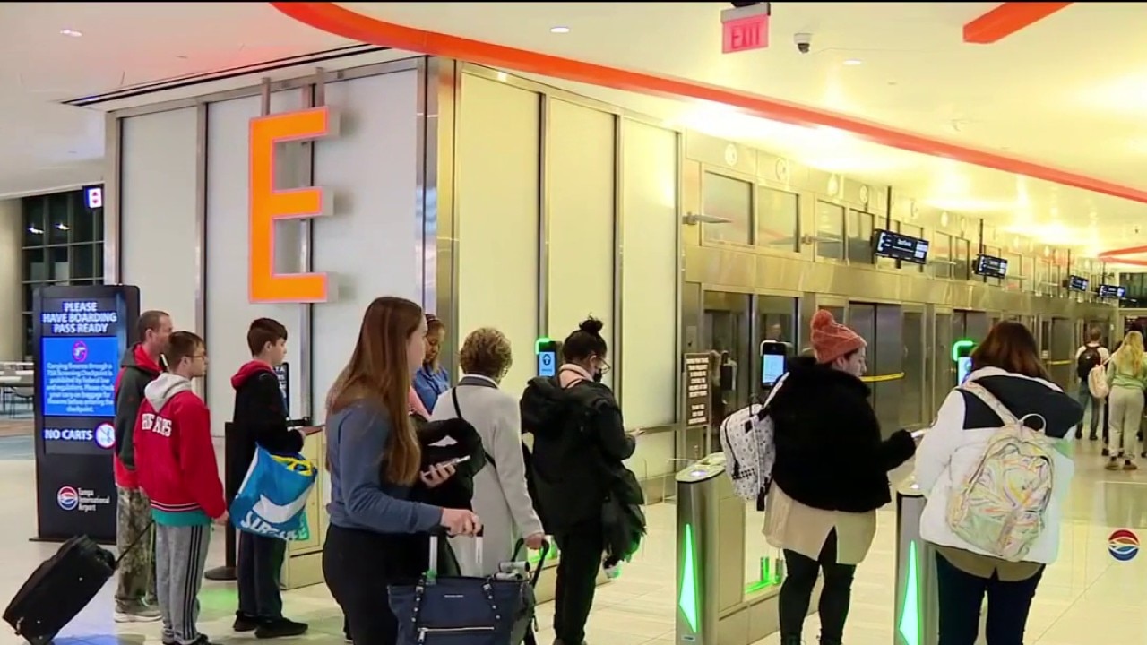 Holiday travel costs climbing