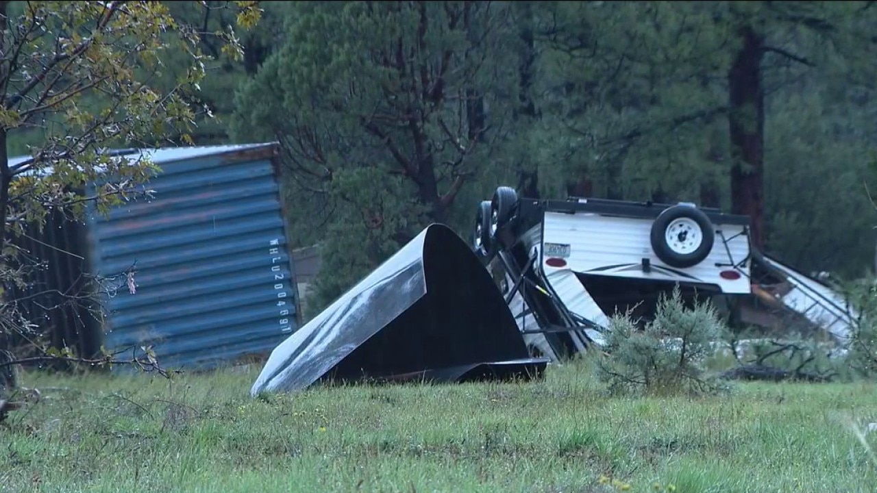 1 hurt after suspected tornado damages Heber-Overgaard