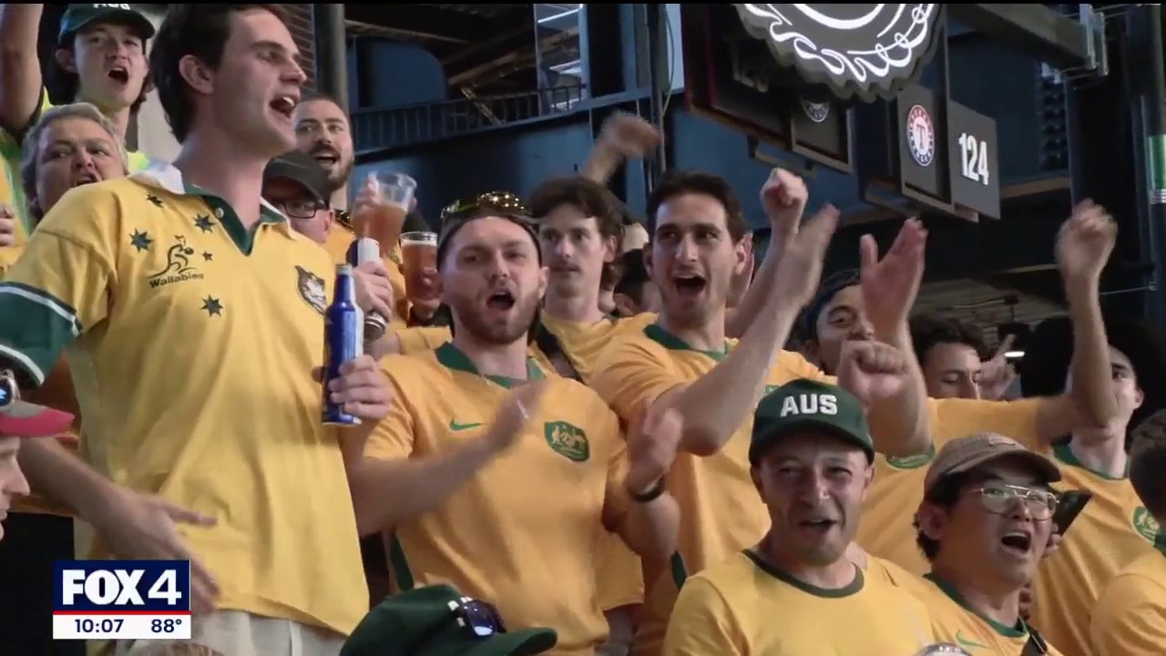 Australian fans attend Texas Rangers game