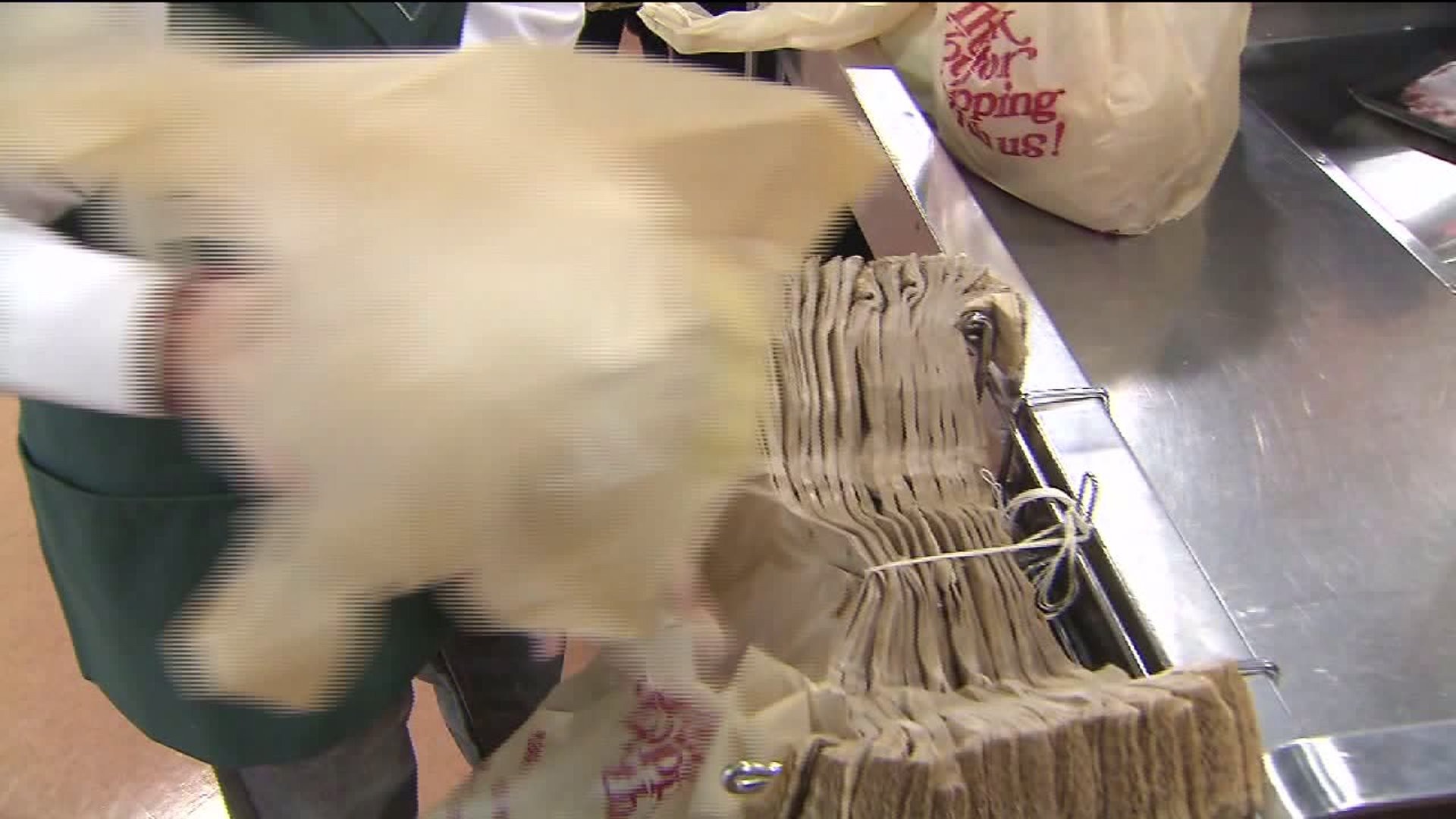 Lawmakers call for statewide plastic bag ban