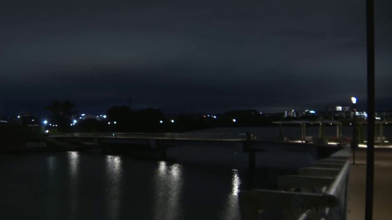 APD investigating body found in Lady Bird Lake