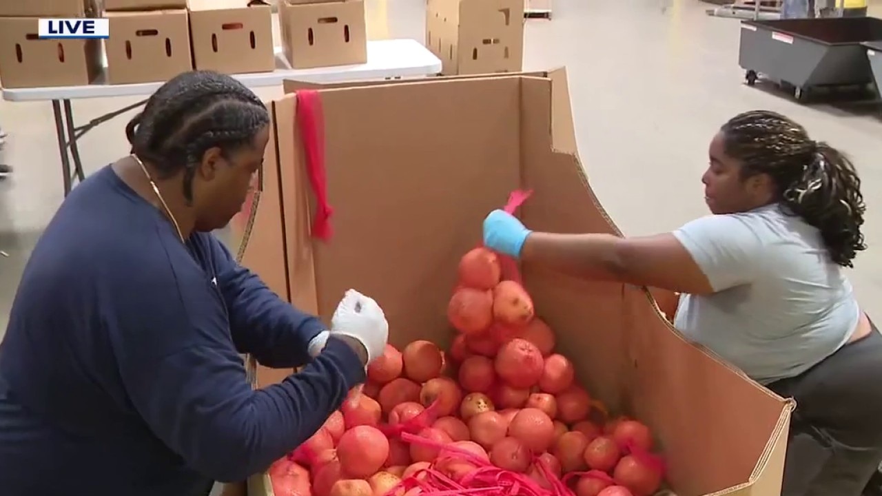Fighting hunger with Los Angeles Regional Food Bank