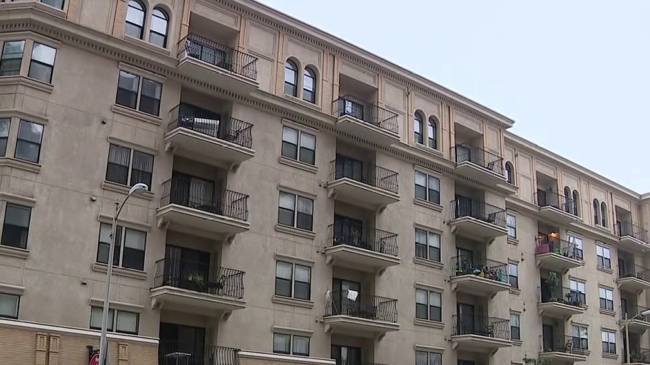 Another billion-dollar company leaving CA