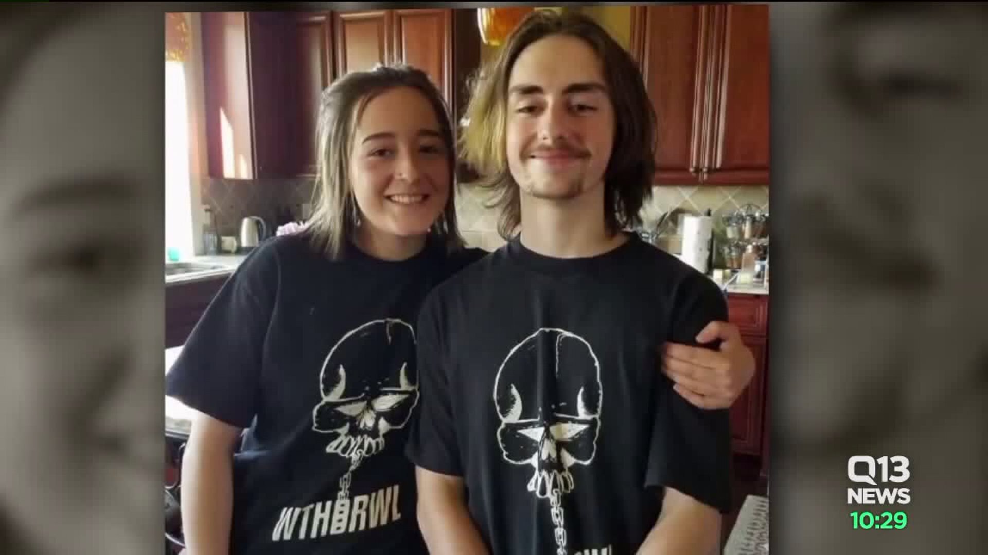 Teens missing from Enumclaw last seen Saturday at Safeway