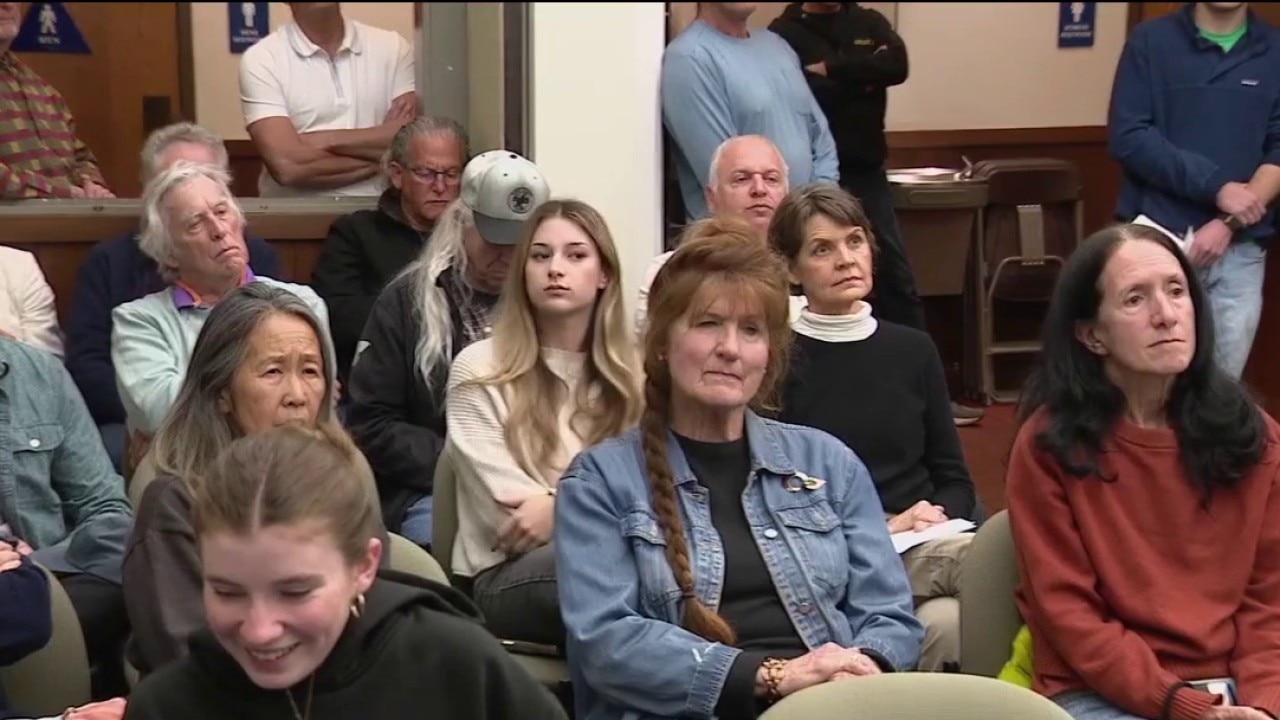 San Anselmo considers ban on all tobacco products