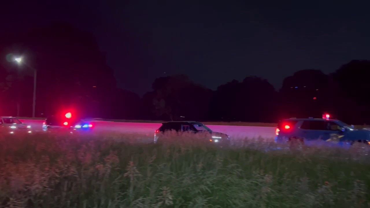 Investigation on I-94 after 2 shot in early morning hours