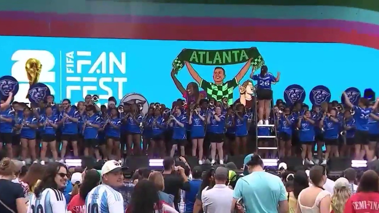 Atlanta soccer fans pack Piedmont Park for final