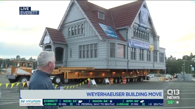 Historic 350-ton Weyerhaeuser building on the move to Boxcar Park in Everett
