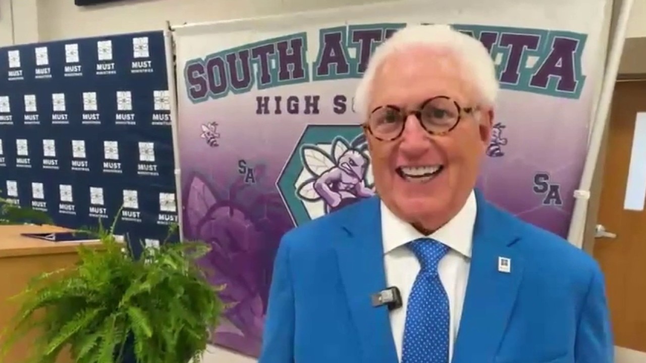 South Atlanta High School opens new food pantry