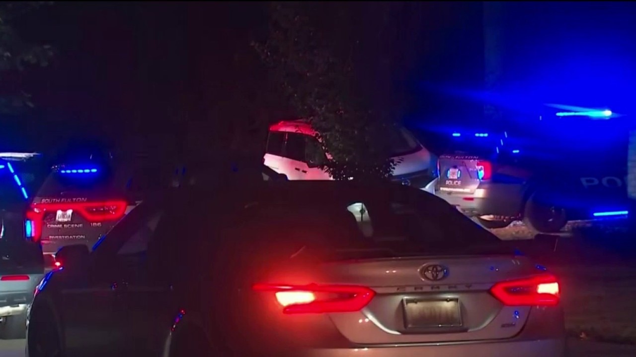 Man found dead after shots reported in South Fulton