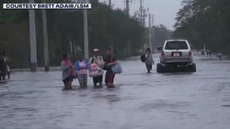 Thousands stranded in Florida after bridge is washed out